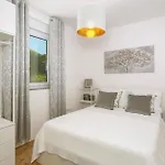 Vakantiehuis Awesome In Bribir (Primorje-Gorski Kotar)