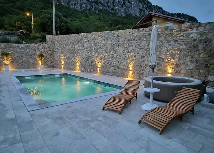 Awesome In With Jacuzzi Casa de Férias